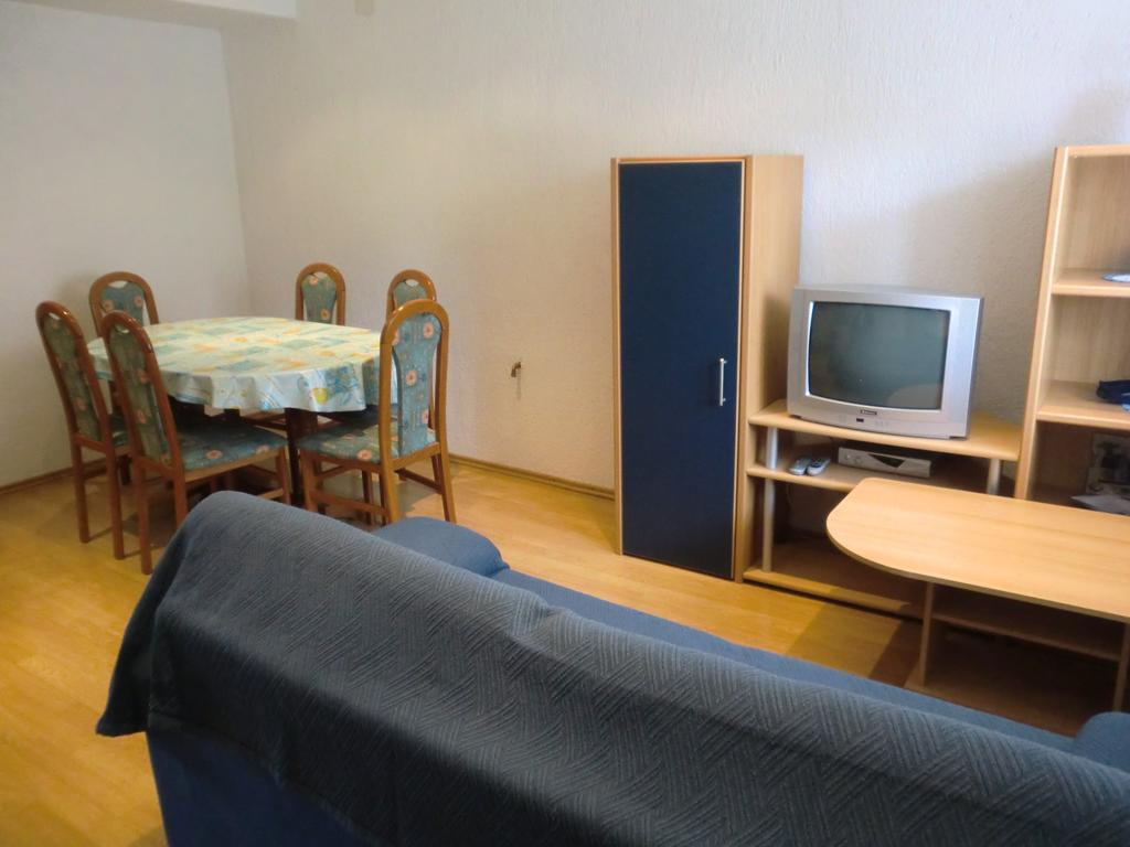 Apartments Markas Malinska Extérieur photo